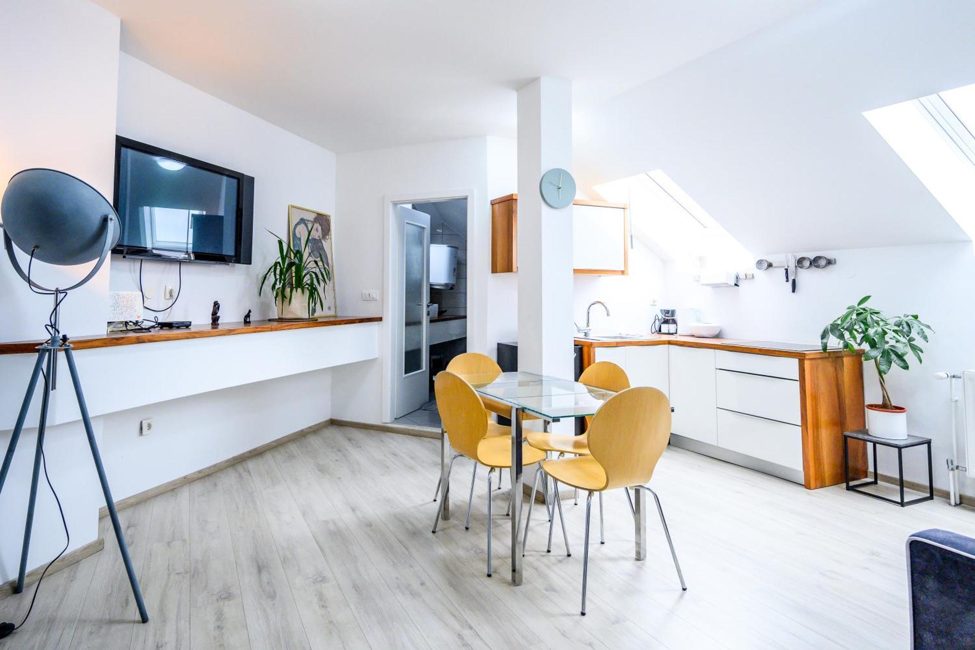 The City Loft Lubiana Esterno foto